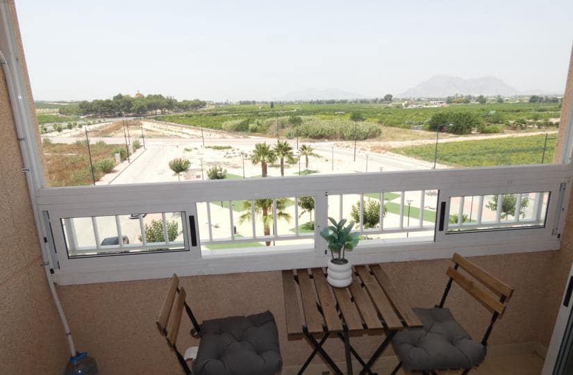 2 bedroom Apartment for sale in Algorfa with pool - € 123,000 (Ref: 9425503)
