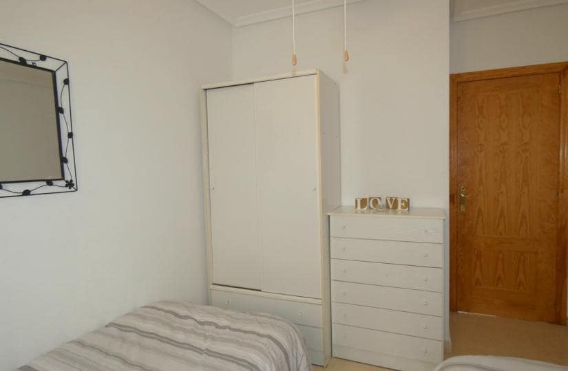 2 bedroom Apartment for sale in Algorfa with pool - € 123,000 (Ref: 9425503)