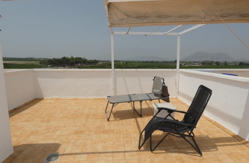 2 bedroom Apartment for sale in Algorfa with pool - € 123,000 (Ref: 9425503)