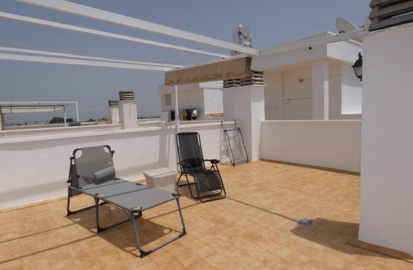 2 bedroom Apartment for sale in Algorfa with pool - € 123,000 (Ref: 9425503)