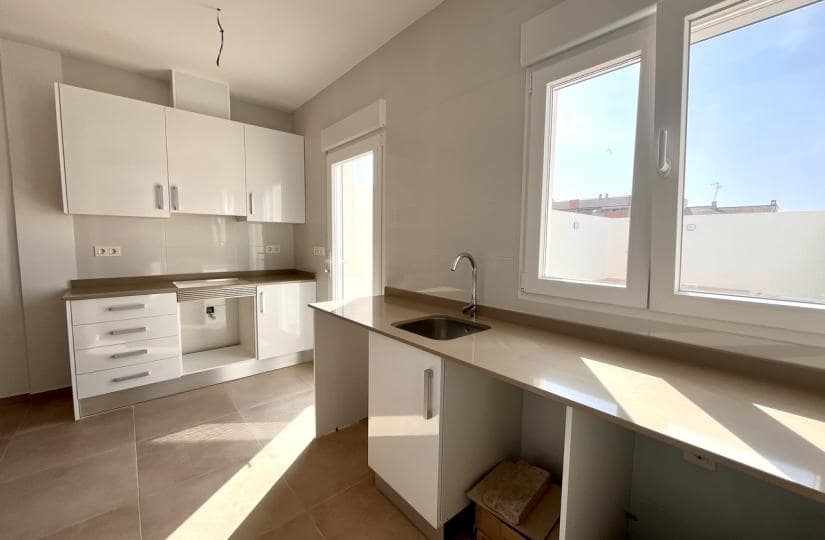 3 bedroom Semi-detached Villa for sale in Pilar de la Horadada with pool garage - € 265,000 (Ref: 9425505)