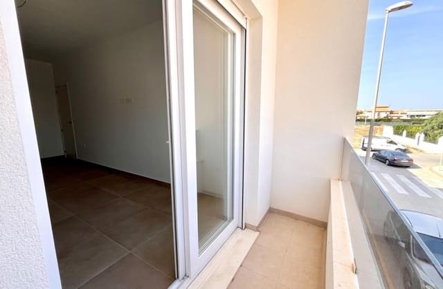 3 bedroom Semi-detached Villa for sale in Pilar de la Horadada ciudad, Pilar de la Horadada with pool garage - € 265,000 (Ref: 9425505)