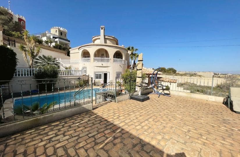 5 sovrum Villa till salu i Ciudad Quesada med pool garage - 425 000 € (Ref: 9425507)