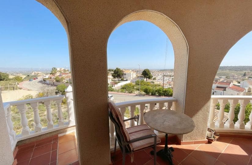 5 sovrum Villa till salu i Ciudad Quesada med pool garage - 425 000 € (Ref: 9425507)