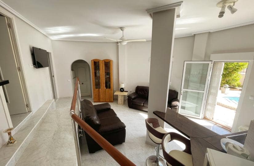 5 sovrum Villa till salu i Ciudad Quesada med pool garage - 425 000 € (Ref: 9425507)