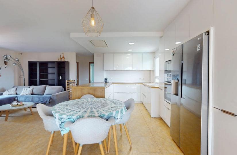 5 bedroom Villa for sale in La Zenia with pool garage - € 795,000 (Ref: 9425508)