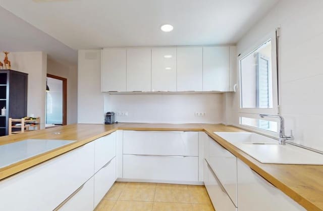 5 soverom Villa til salgs i La Zenia, Orihuela med svømmebasseng garasje - € 795 000 (Ref: 9425508)