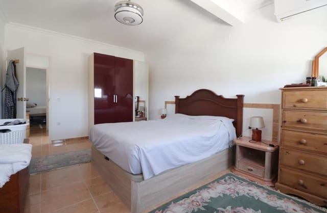 2 sovrum Bungalow till salu i El Chaparral - La Siesta - La Torreta, Torrevieja med garage - 149 000 € (Ref: 9425510)