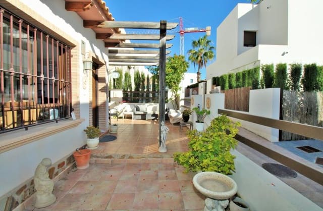 2 soverom Villa til salgs i Los Almendros (Orihuela Costa), Orihuela med svømmebasseng - € 259 000 (Ref: 9425512)