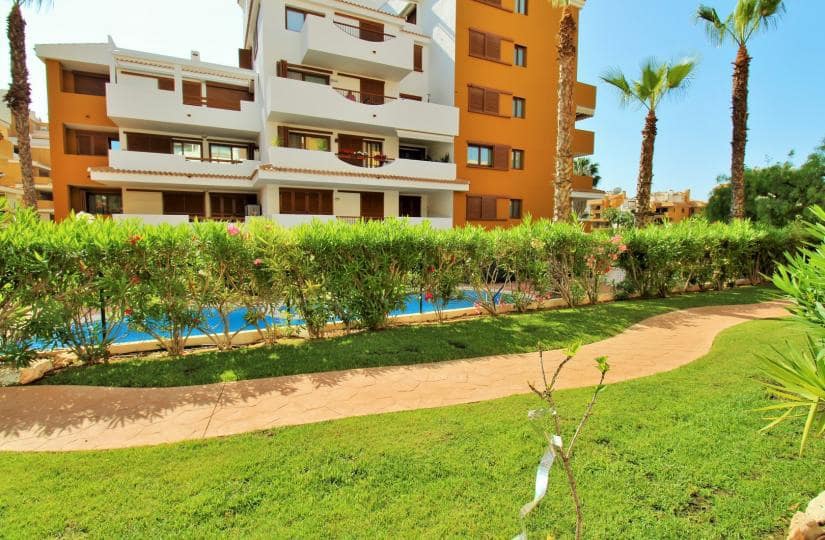 2 soverom Leilighet til salgs i Orihuela Costa med svømmebasseng - € 245 000 (Ref: 9425514)