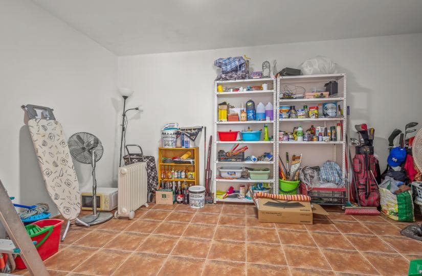 4 bedroom Villa for sale in Algorfa with pool garage - € 549,950 (Ref: 9425515)