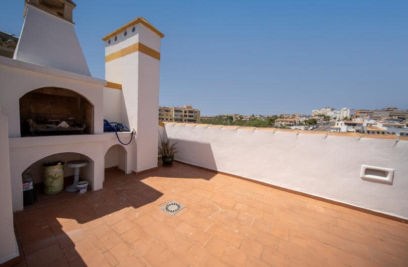 3 slaapkamer Penthouse te koop in La Mata met zwembad - € 269.000 (Ref: 9425518)