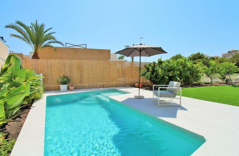 3 bedroom Villa for sale in La Zenia with pool garage - € 499,000 (Ref: 9425521)