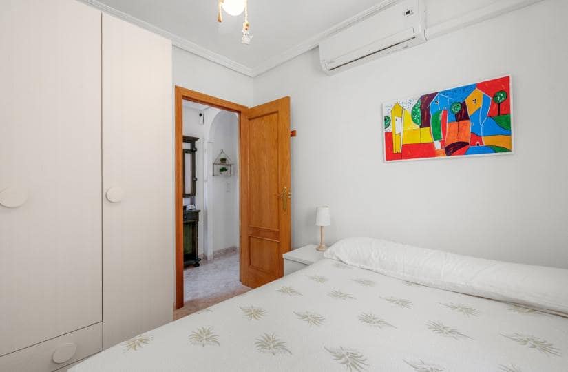 2 bedroom Apartment for sale in Santa Pola with pool garage - € 220,000 (Ref: 9425523)