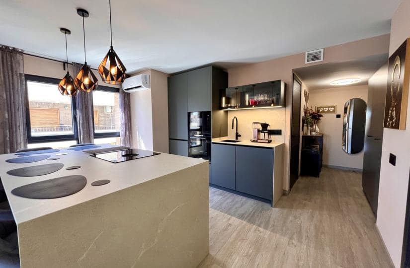 4 bedroom Apartment for sale in Almoradi - € 199,950 (Ref: 9425524)