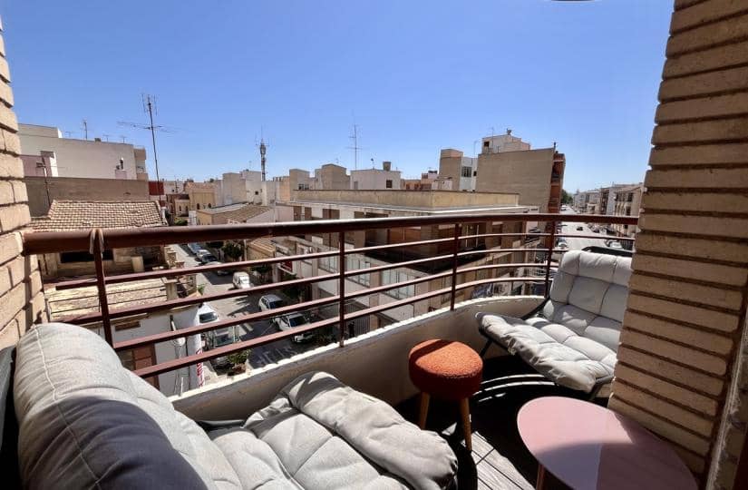 4 bedroom Apartment for sale in Almoradi - € 199,950 (Ref: 9425524)