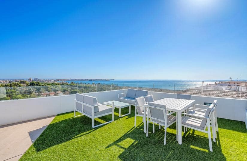 2 soverom Leilighet til salgs i Orihuela Costa med svømmebasseng garasje - € 369 000 (Ref: 9425525)