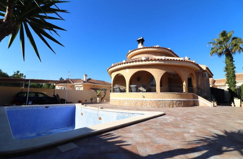 3 bedroom Villa for sale in Monte Azul with pool garage - € 325,000 (Ref: 9425527)