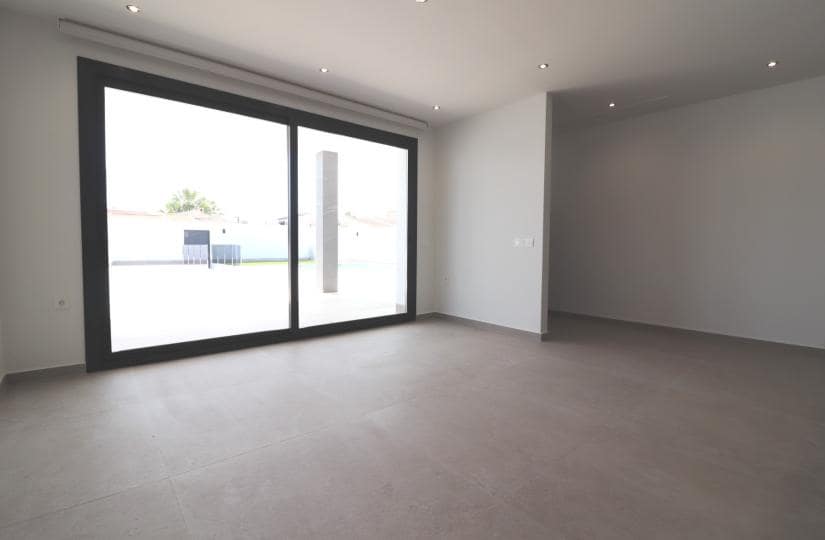 3 bedroom Villa for sale in Ciudad Quesada with pool garage - € 799,900 (Ref: 9425531)