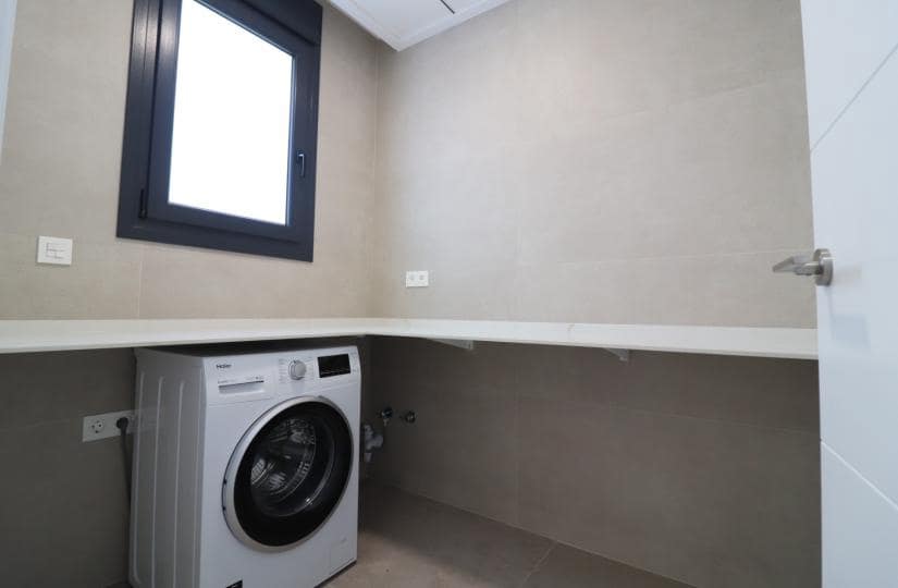 3 bedroom Villa for sale in Ciudad Quesada with pool garage - € 799,900 (Ref: 9425531)