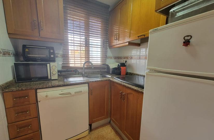 2 sovrum Lägenhet till salu i Torrevieja med pool - 127 260 € (Ref: 9425532)
