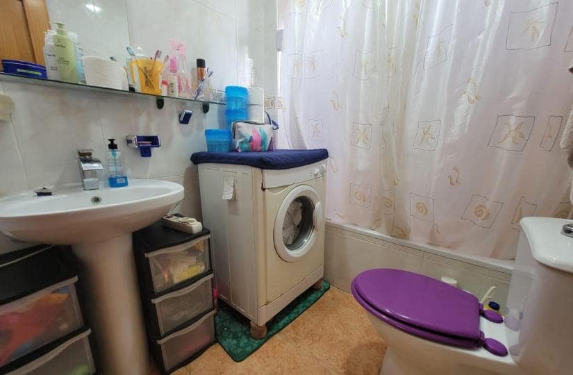 2 sovrum Lägenhet till salu i Torrevieja med pool - 127 260 € (Ref: 9425532)