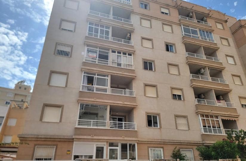 2 sovrum Lägenhet till salu i Torrevieja med pool - 127 260 € (Ref: 9425532)