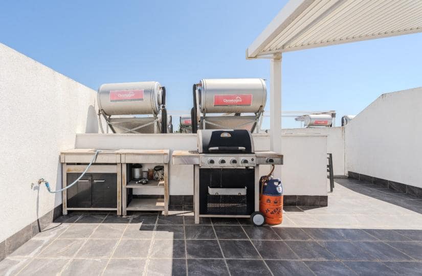 2 bedroom Penthouse for sale in Torre de la Horadada with pool garage - € 229,000 (Ref: 9425534)