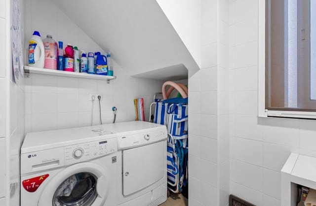 3 bedroom Villa for sale in Ciudad Quesada, Rojales with pool garage - € 480,000 (Ref: 9425535)