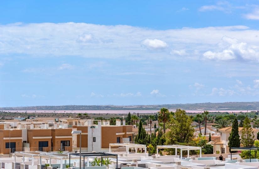 3 bedroom Villa for sale in Ciudad Quesada with pool garage - € 480,000 (Ref: 9425535)