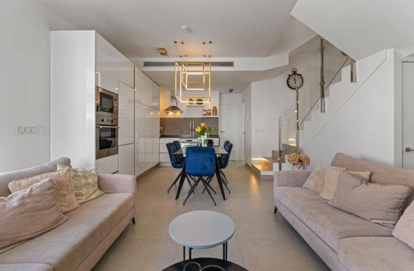 3 slaapkamer Villa te koop in Villamartin met zwembad garage - € 429.000 (Ref: 9425537)