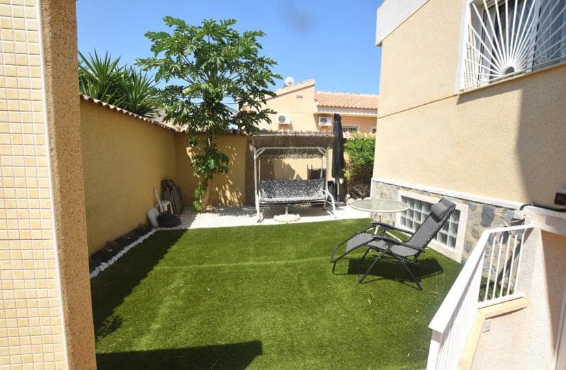 3 bedroom Villa for sale in Rojales with garage - € 329,800 (Ref: 9425540)