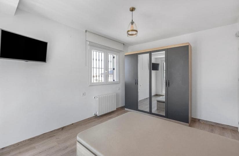 4 slaapkamer Villa te koop in Aguas Nuevas met zwembad garage - € 549.000 (Ref: 9425541)