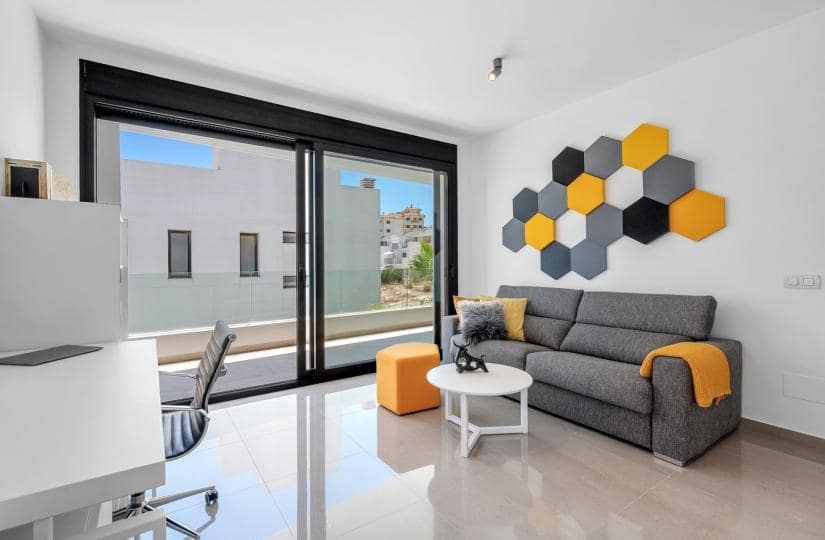 4 sypialnia Willa na sprzedaż w Guardamar del Segura z basenem garażem - 1 390 000 € (Ref: 9425547)