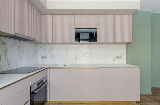 2 soveværelse Lejlighed til salg i Puerto Deportivo, Guardamar del Segura med swimmingpool - € 309.000 (Ref: 9425548)