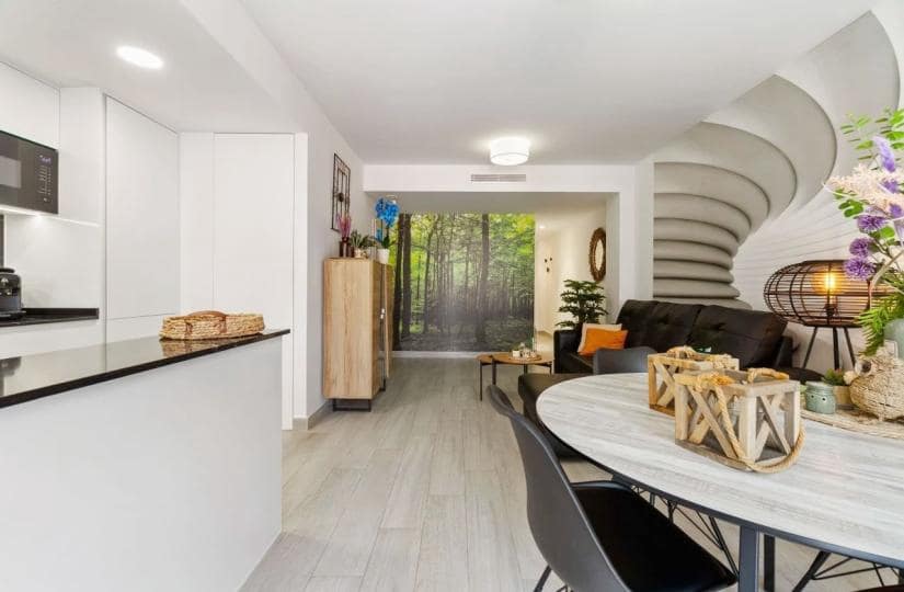 3 slaapkamer Appartement te koop in Torrevieja - € 309.900 (Ref: 9425551)