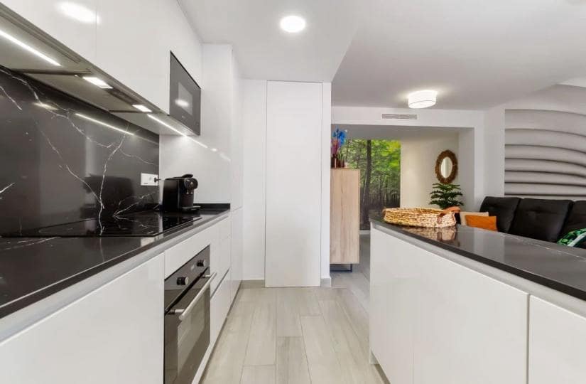 3 slaapkamer Appartement te koop in Torrevieja - € 309.900 (Ref: 9425551)