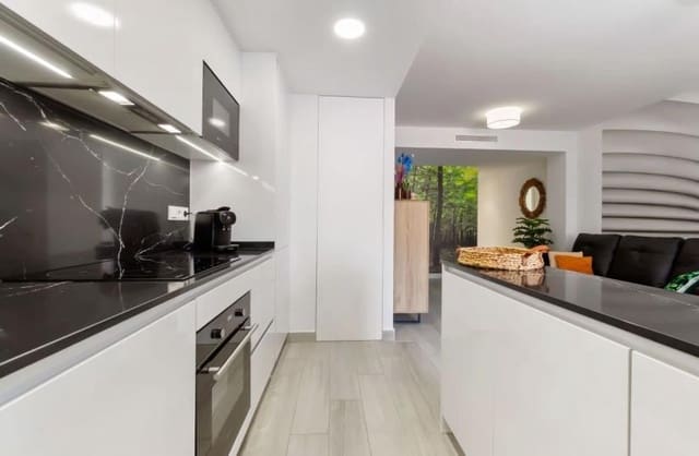 3 slaapkamer Appartement te koop in Las Piscinas Naturales, Torrevieja - € 309.900 (Ref: 9425551)