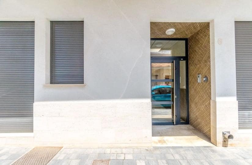 3 slaapkamer Appartement te koop in Torrevieja - € 309.900 (Ref: 9425551)