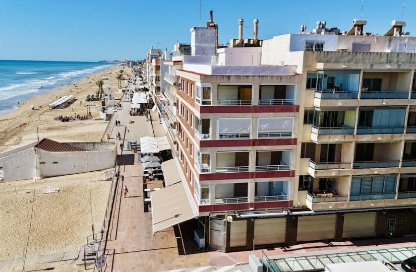 3 soverom Leilighet til salgs i Guardamar del Segura med garasje - € 299 999 (Ref: 9425555)