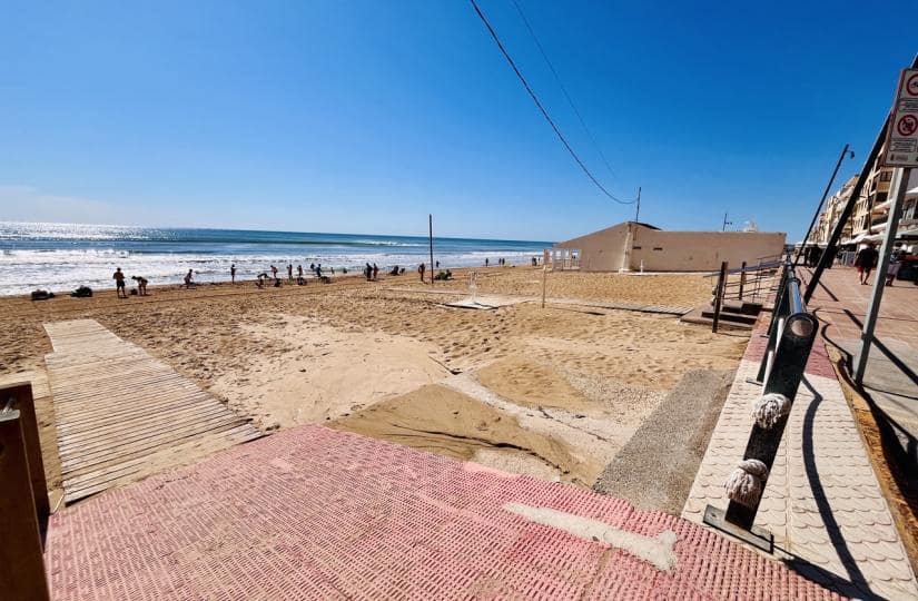 3 soverom Leilighet til salgs i Guardamar del Segura med garasje - € 299 999 (Ref: 9425555)