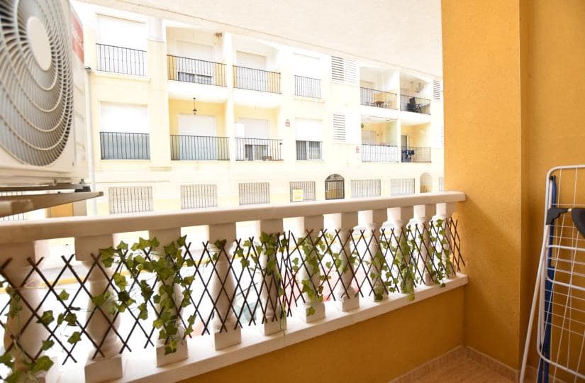 2 bedroom Apartment for sale in Formentera del Segura with garage - € 116,000 (Ref: 9425557)