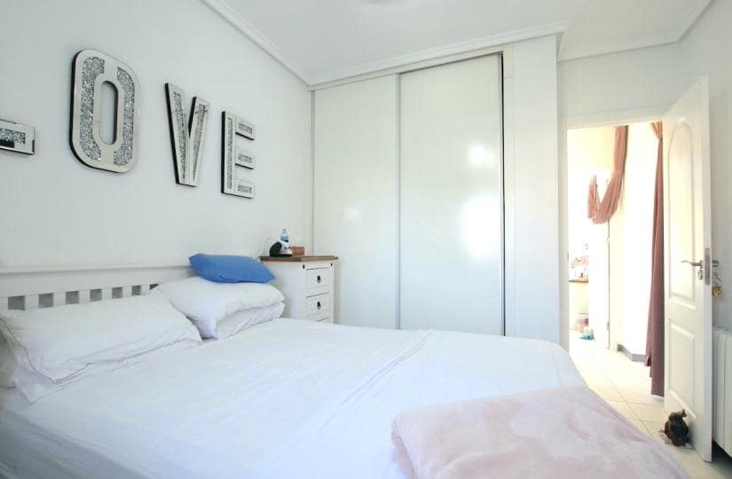 3 bedroom Villa for sale in Ciudad Quesada with garage - € 399,950 (Ref: 9425558)