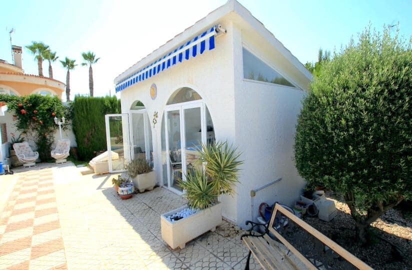 3 bedroom Villa for sale in Ciudad Quesada with garage - € 399,950 (Ref: 9425558)