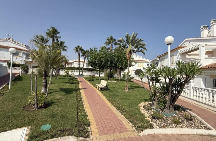 2 bedroom Apartment for sale in La Zenia with pool garage - € 229,000 (Ref: 9425561)