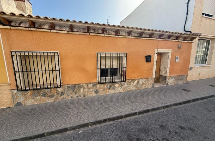 2 soverom Hus til salgs i Los Montesinos - € 145 000 (Ref: 9425566)
