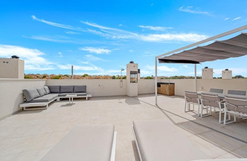 2 soveværelse Penthouse til salg i Los Altos med swimmingpool garage - € 329.000 (Ref: 9425569)