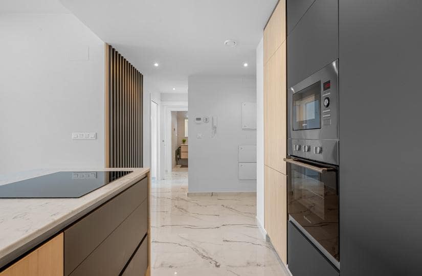 2 soveværelse Penthouse til salg i Los Altos med swimmingpool garage - € 329.000 (Ref: 9425569)