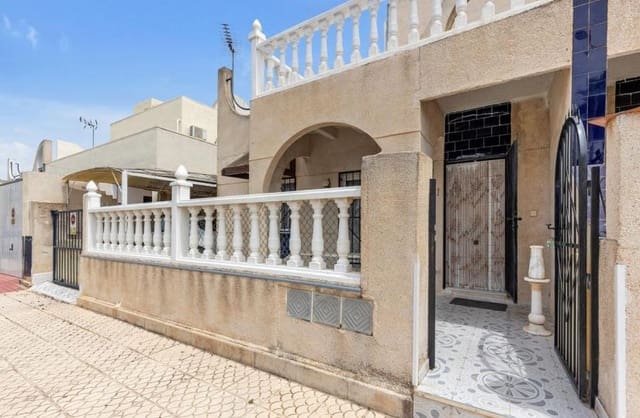 2 bedroom Semi-detached Villa for sale in El Chaparral - La Siesta - La Torreta, Torrevieja with garage - € 138,000 (Ref: 9425570)