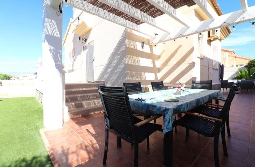 2 bedroom Villa for sale in Rojales with pool garage - € 285,000 (Ref: 9429103)